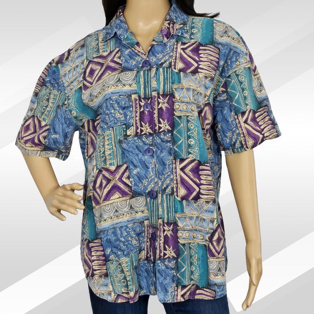2/$20 Multicolor Act III Short Sleeve Button-Up Shirt Size L | Bold Casual Style